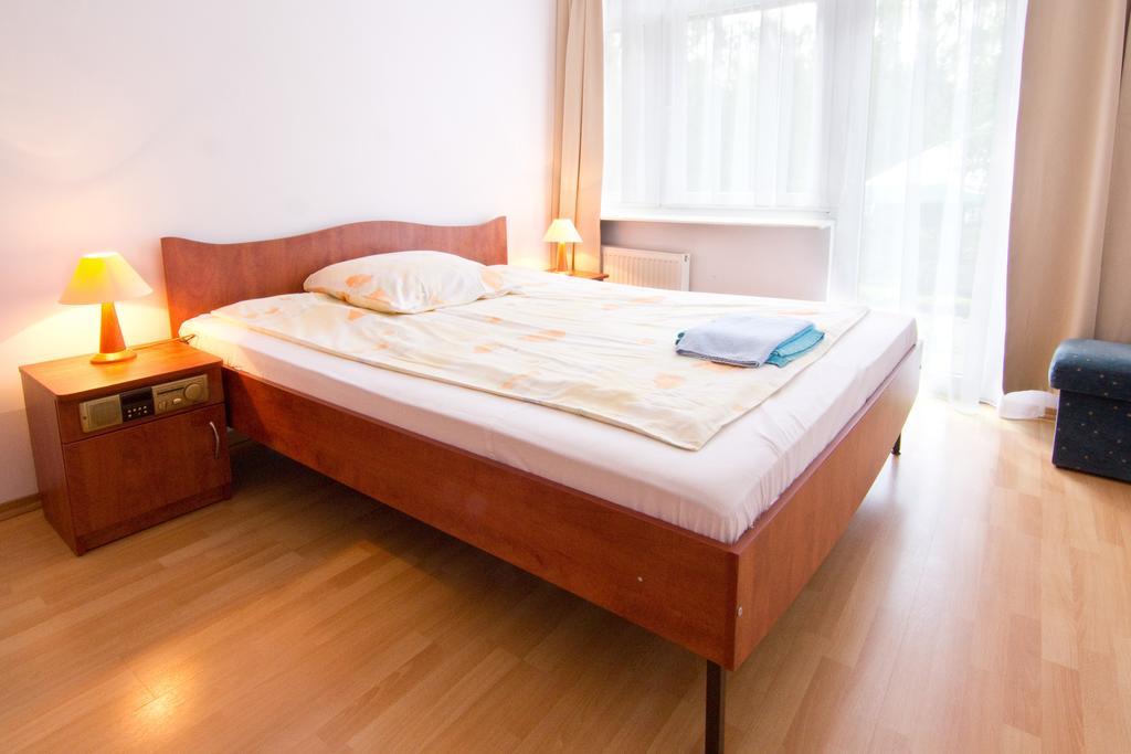 Centrum Wypoczynkowe Wiezyca Somonino Kamer foto
